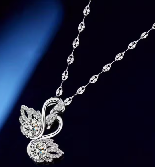 925 Sterling Silver Double Swan Heart Pendant Necklace